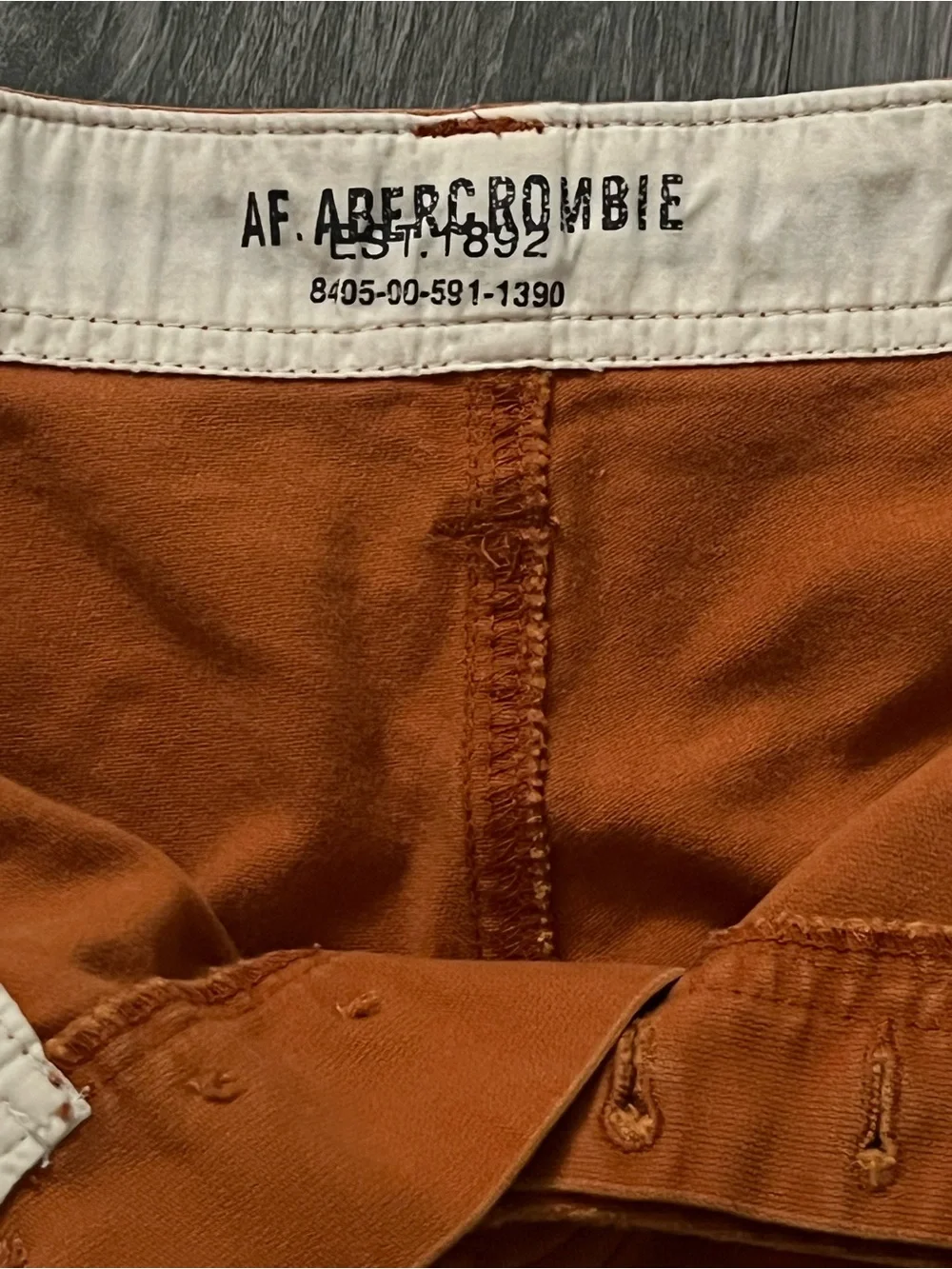 Abercrombie & Fitch Women's Rust Orange Cargo Shorts